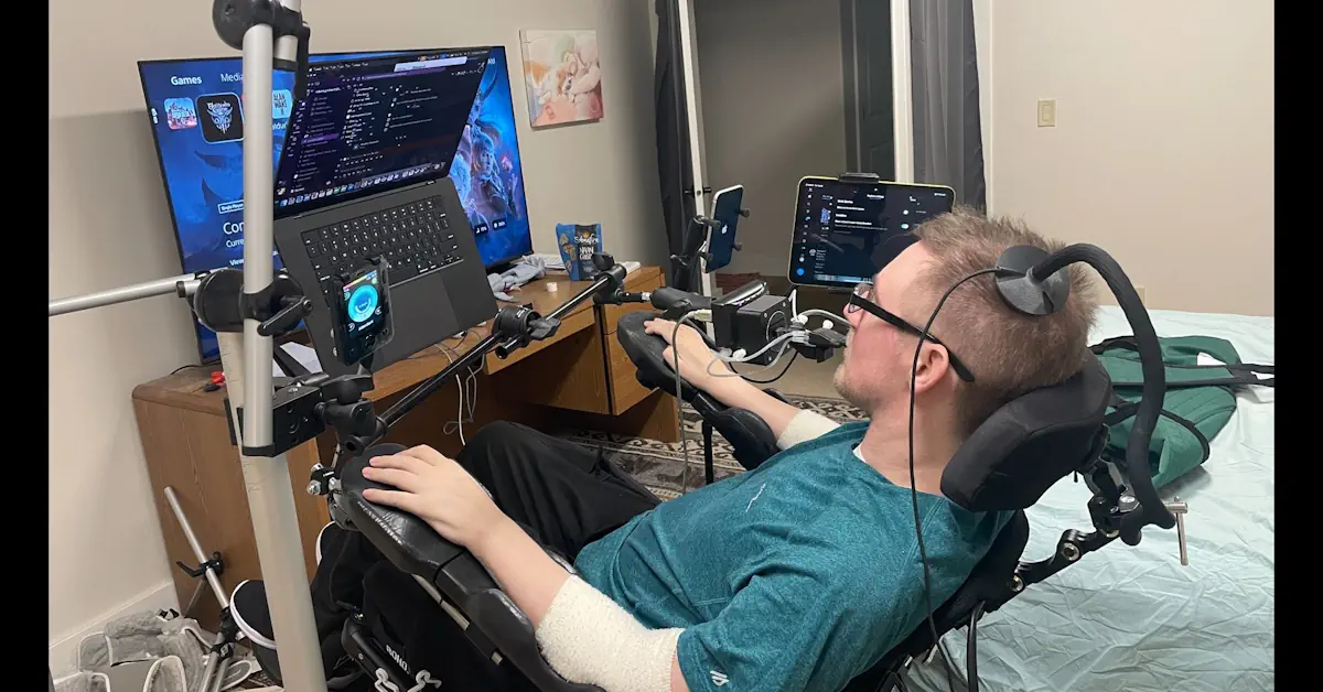 Rob Greiner using the Neuralink interface to control a PC with his mind